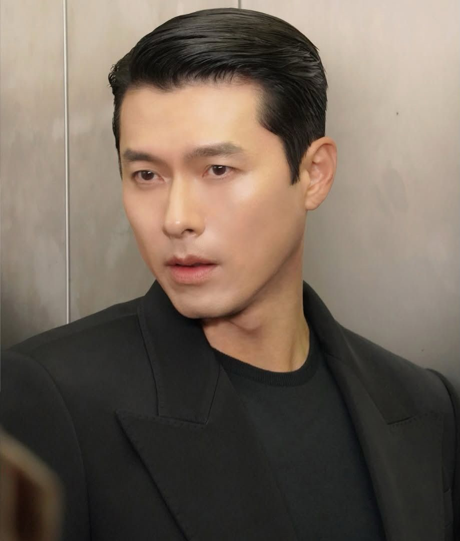 현빈의 최신 사진