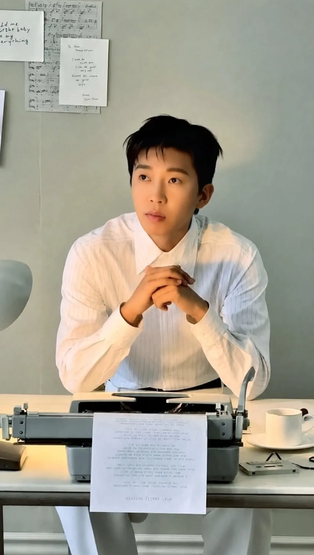 최애돌셀럽 팬덤이 추천하는 임영웅 배경 이미지
