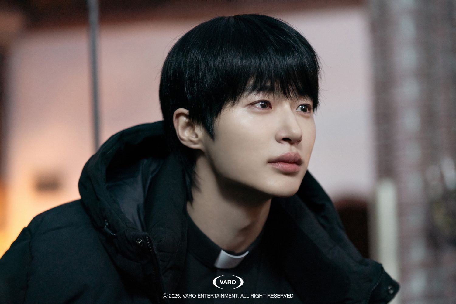 Behind-the-scenes cut of Byeon Wooseok