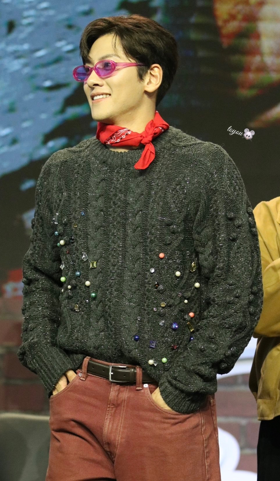 Behind-the-scenes cut of Ji Changwook