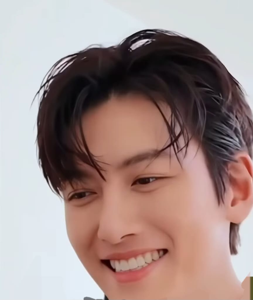 チ・チャンウクの最近の活動ショット