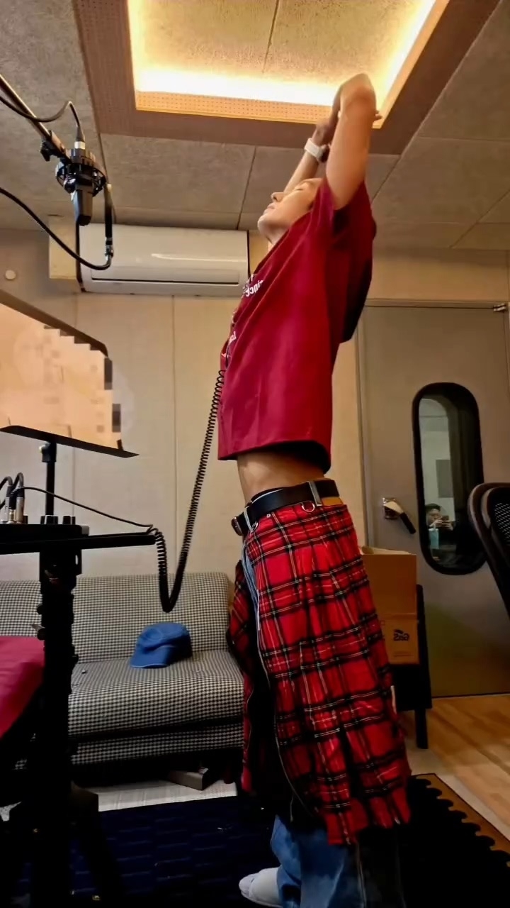 Latest photo of Lee Joongi