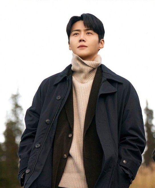 Latest photo of Kim Seonho