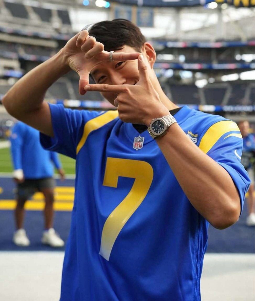 Momen yang diabadikan oleh penggemar Son Heungmin