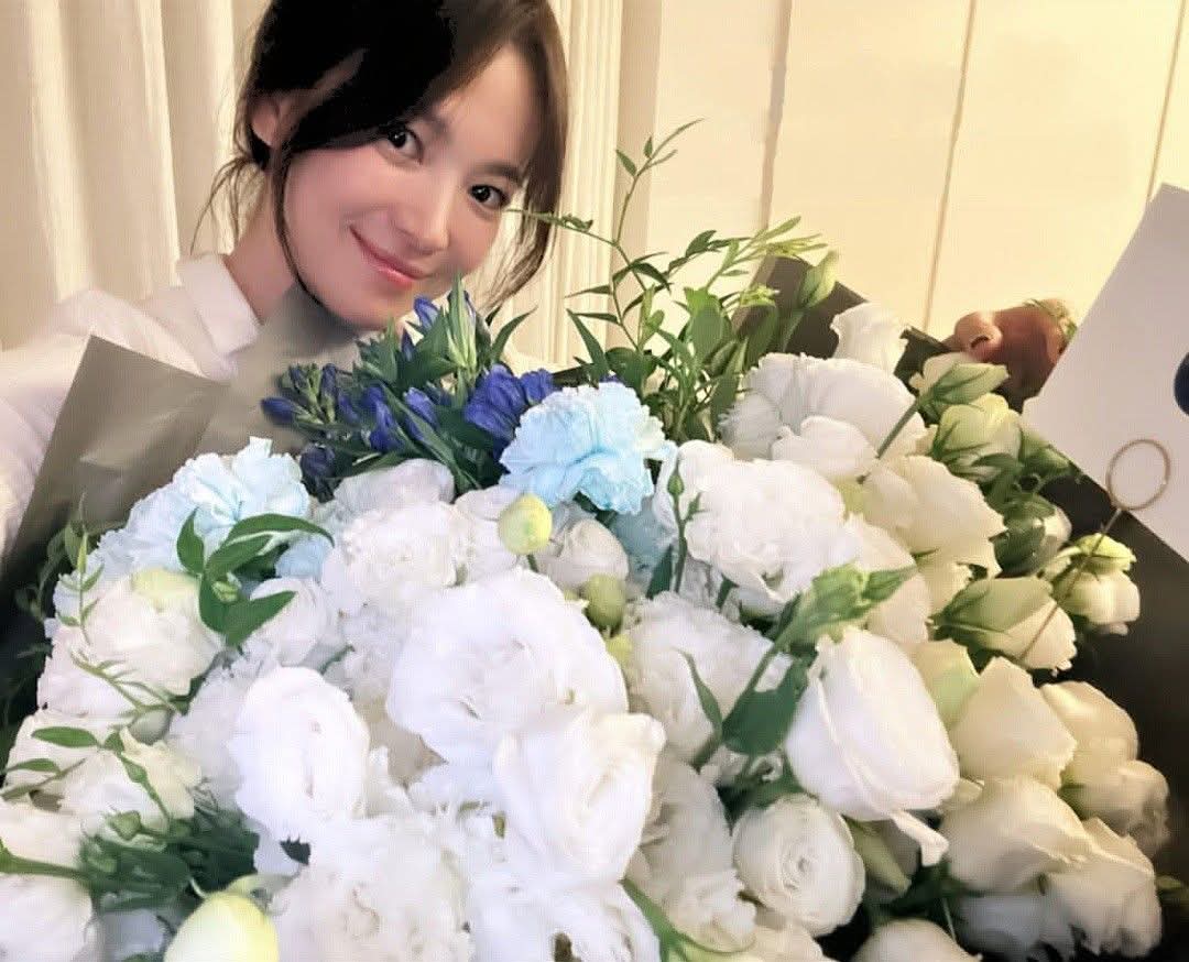 Recent activity shot of Song Hyekyo