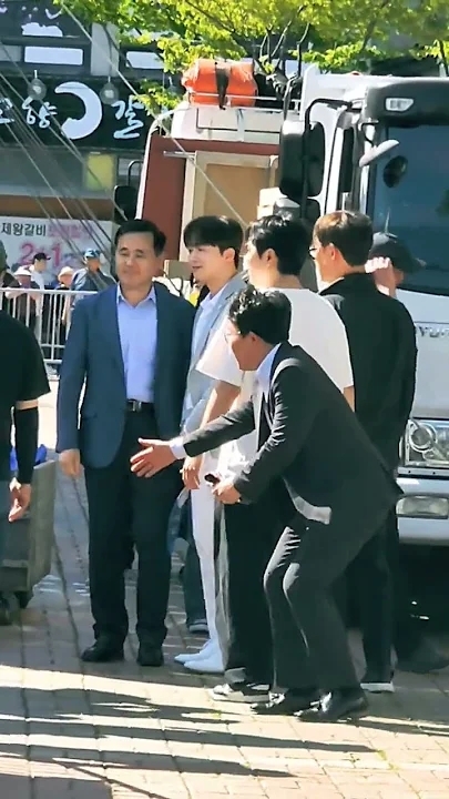 李灿元的幕后花絮