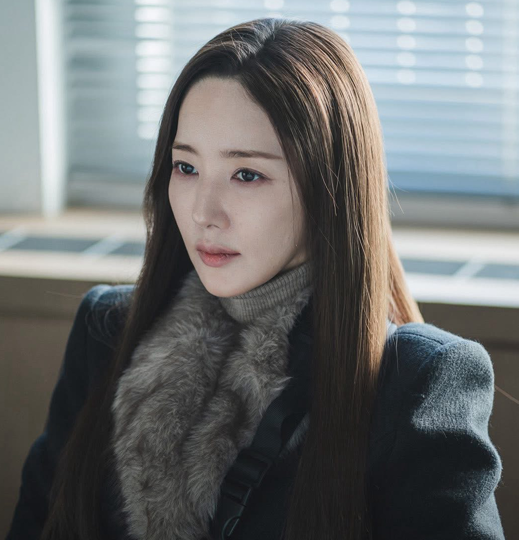 Latest photo of Park Minyoung