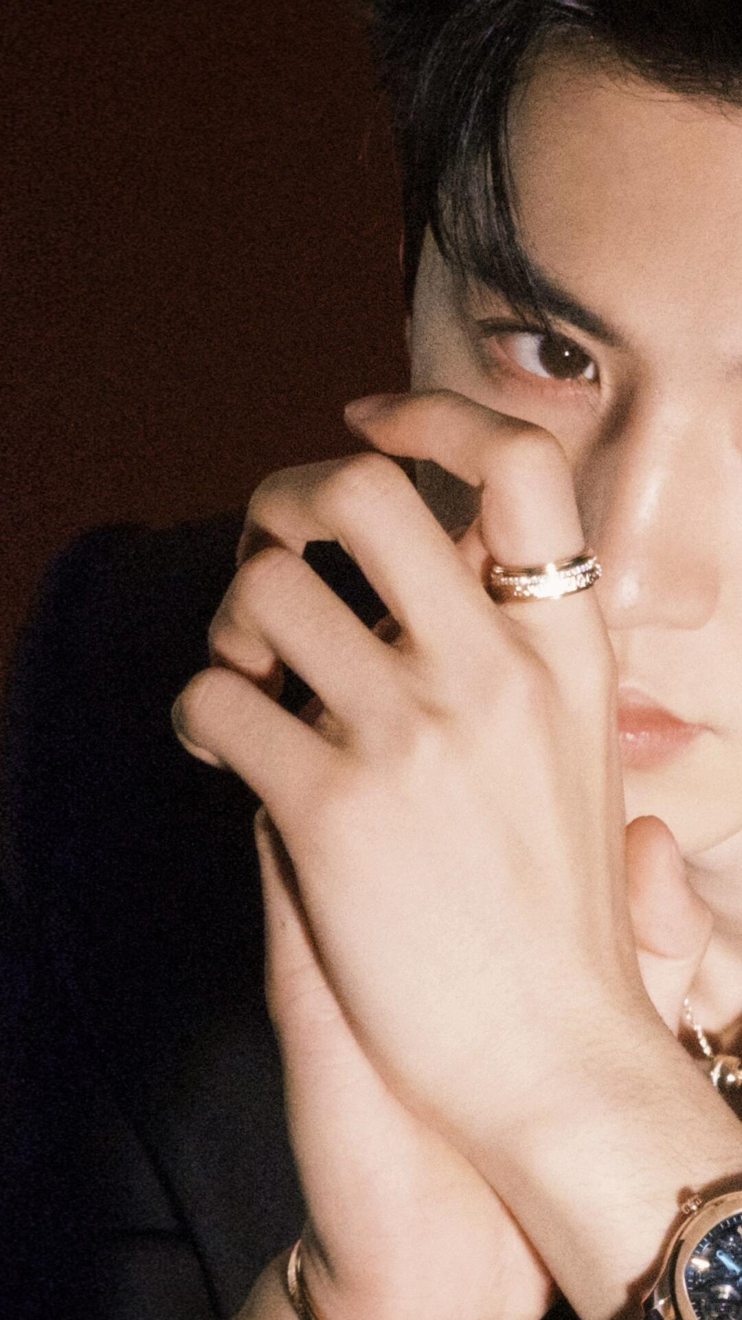 Special wallpaper made by Chen Zhe Yuan's fans