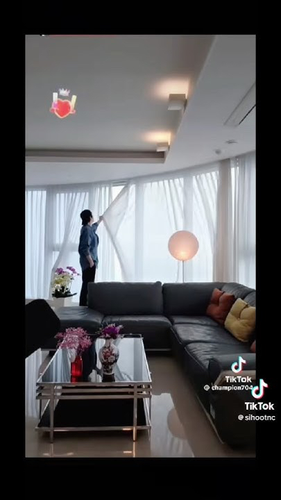 A moment captured by a fan of Park Sihoo