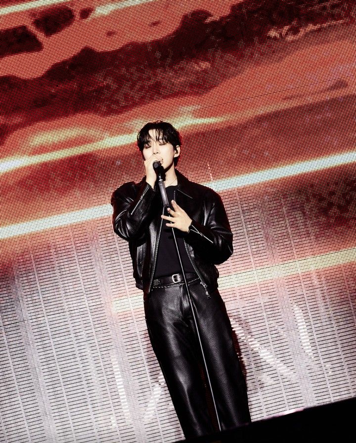 Momen yang diabadikan oleh penggemar Lee Junho