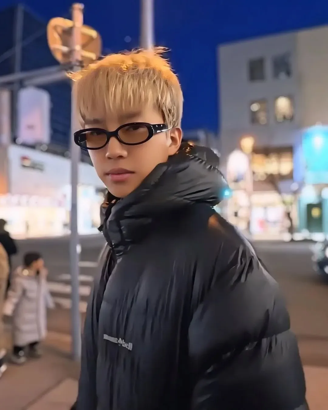 Behind-the-scenes cut of Lim Youngwoong