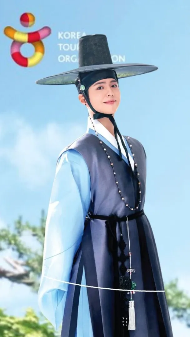 Representative background image loved by Park Bogum fandom