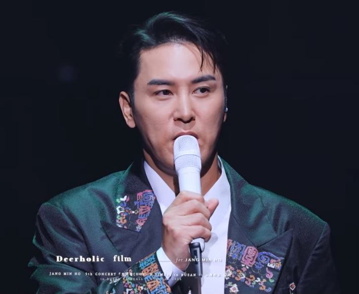 チャン・ミンホのビハインドカット