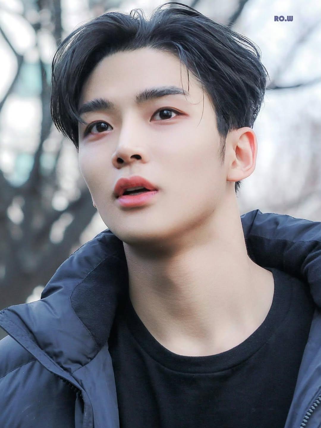 路云的最新照片