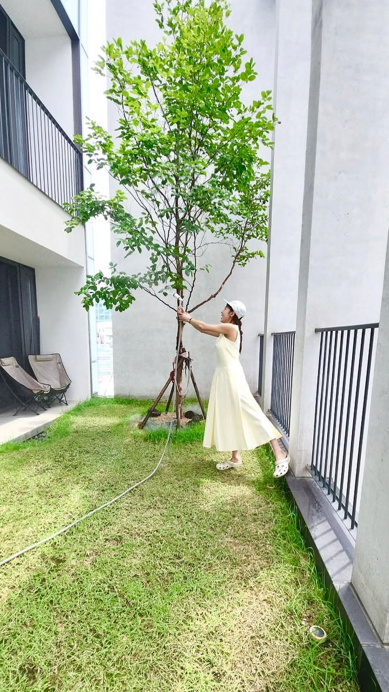 A moment captured by a fan of Ha Jiwon