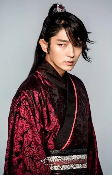 이준기 최근 활동샷