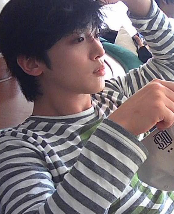 Behind-the-scenes cut of Kim Yohan