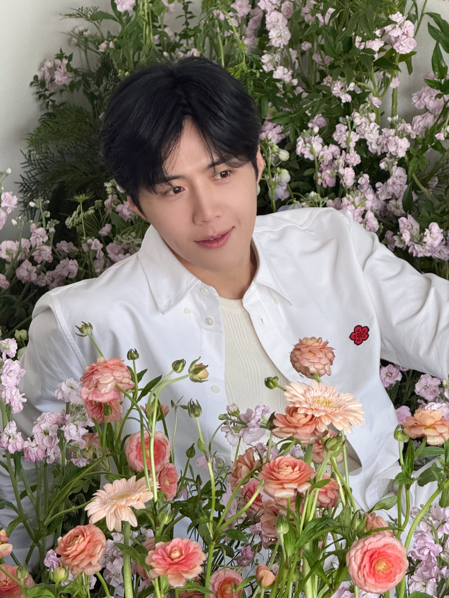 粉絲拍下的金宣虎瞬間