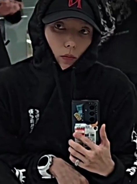 Cuplikan di balik layar dari Lee Joongi