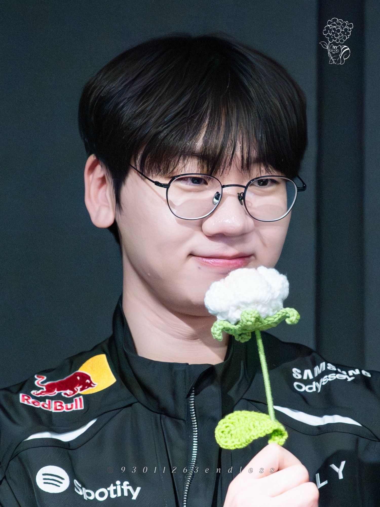 Behind-the-scenes cut of Doran