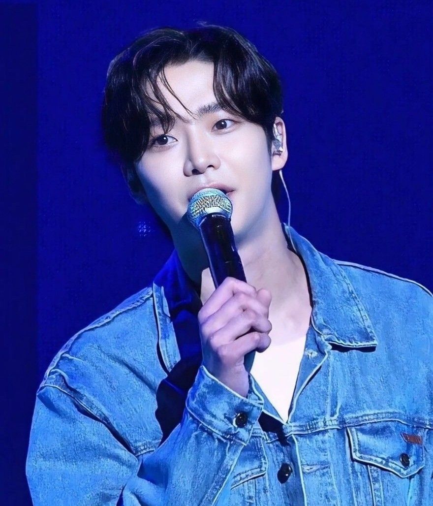 Cuplikan di balik layar dari Rowoon