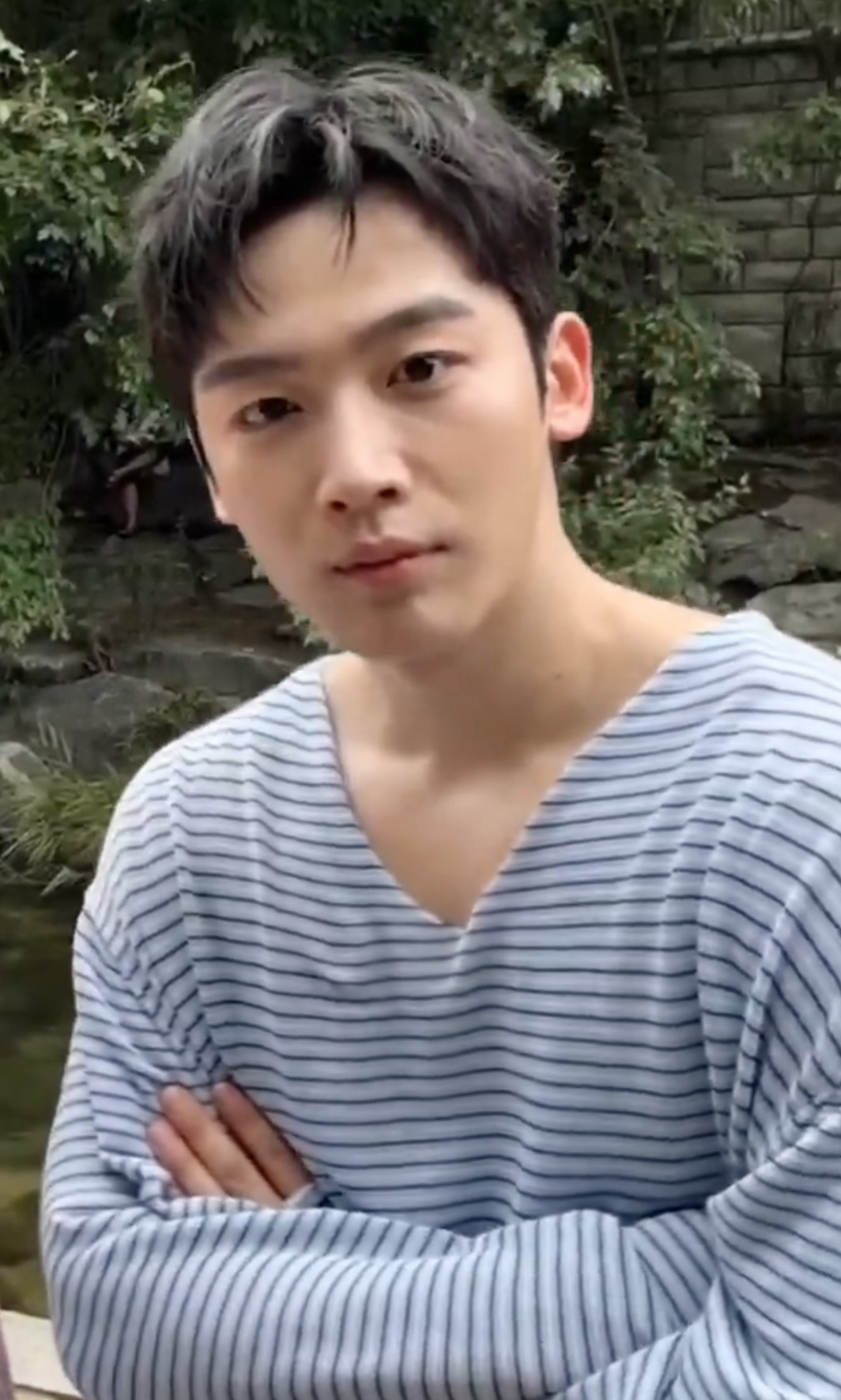 Kim Yohan background image recommended by Choeaedol Celeb fandom