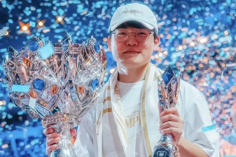 Recent activity shot of Gumayusi