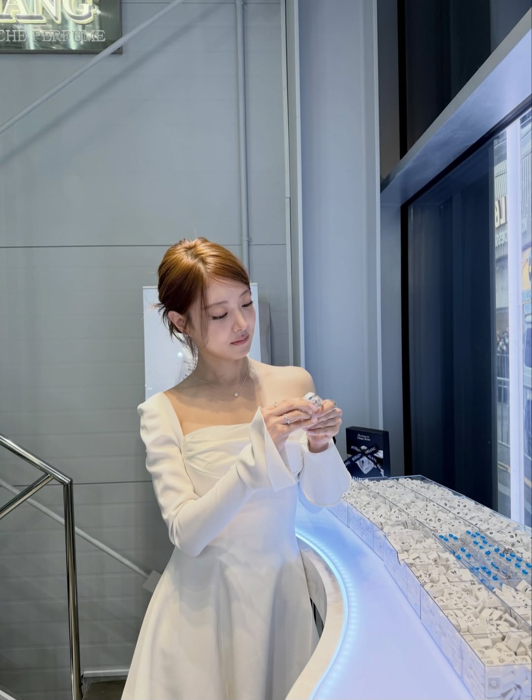 A moment captured by a fan of Lee Seyoung