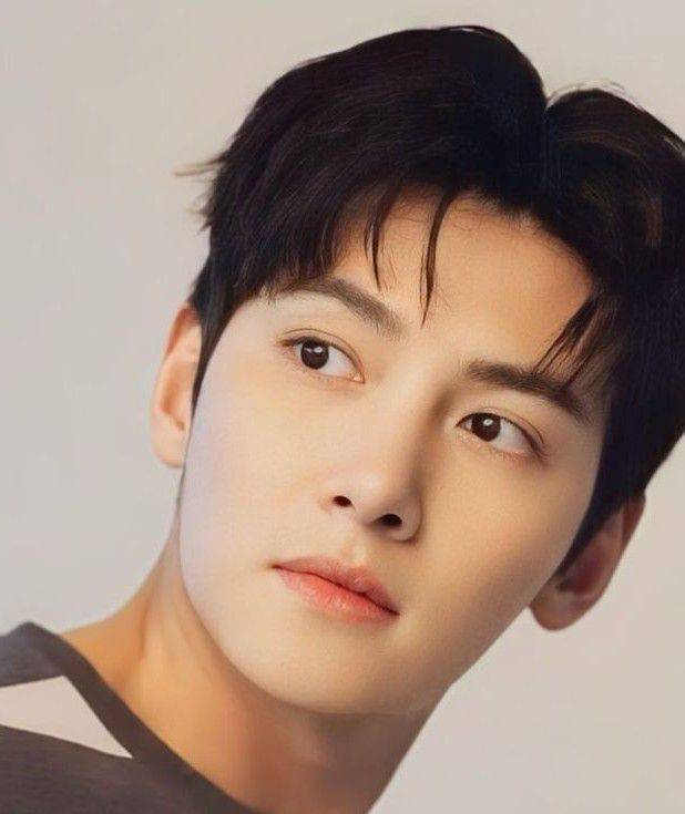 Latest photo of Ji Changwook