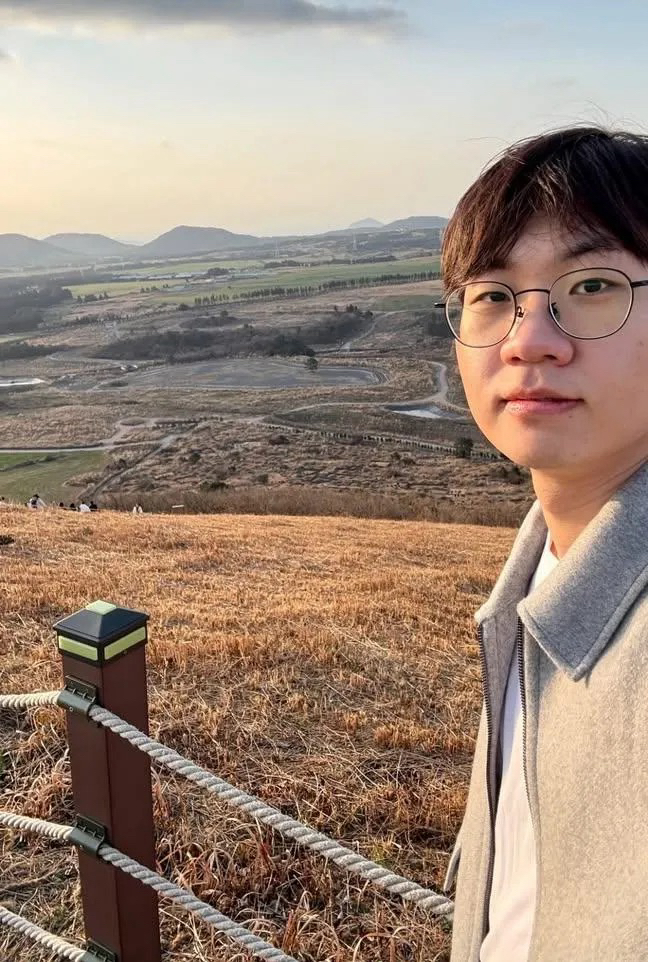 A moment captured by a fan of Doran