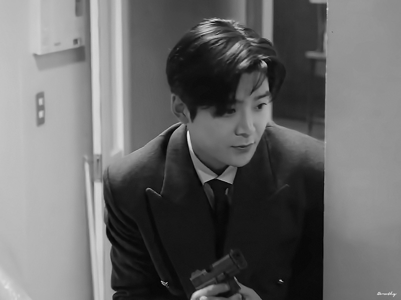 로운의 비하인드 컷