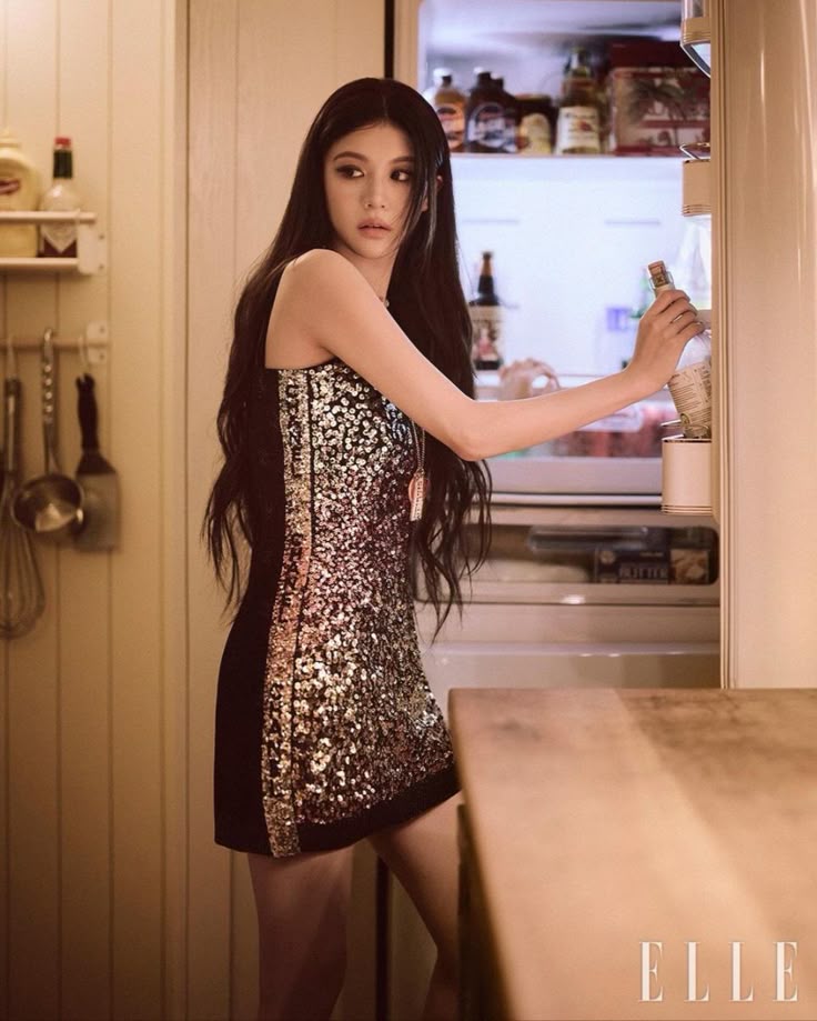 A moment captured by a fan of Go Younjung