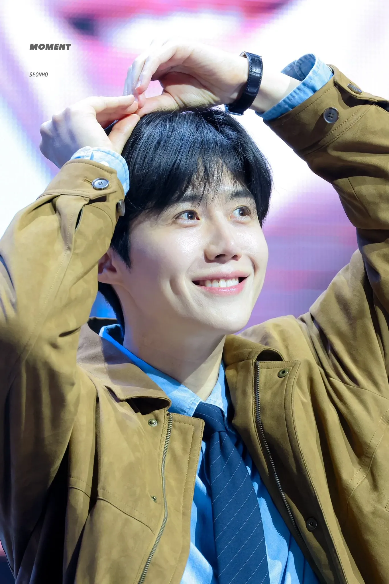 金宣虎的最新照片