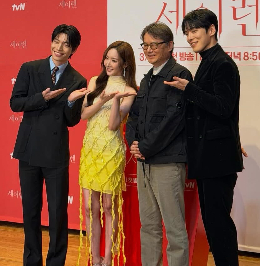 粉絲拍下的朴敏英瞬間