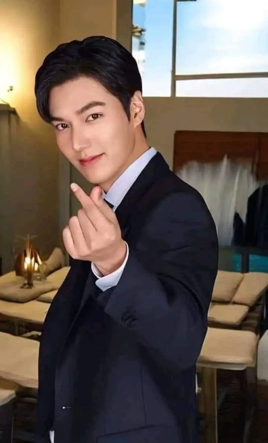 Recent activity shot of Lee Minho