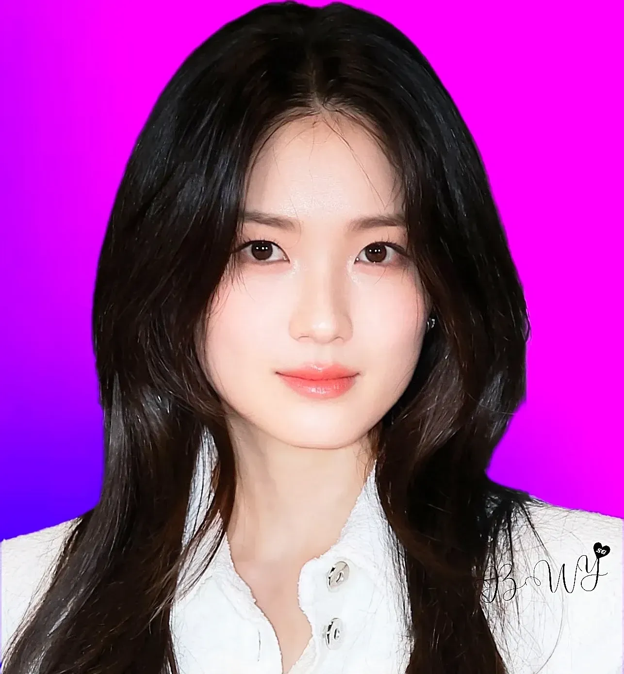 Behind-the-scenes cut of Kim Hyeyoon