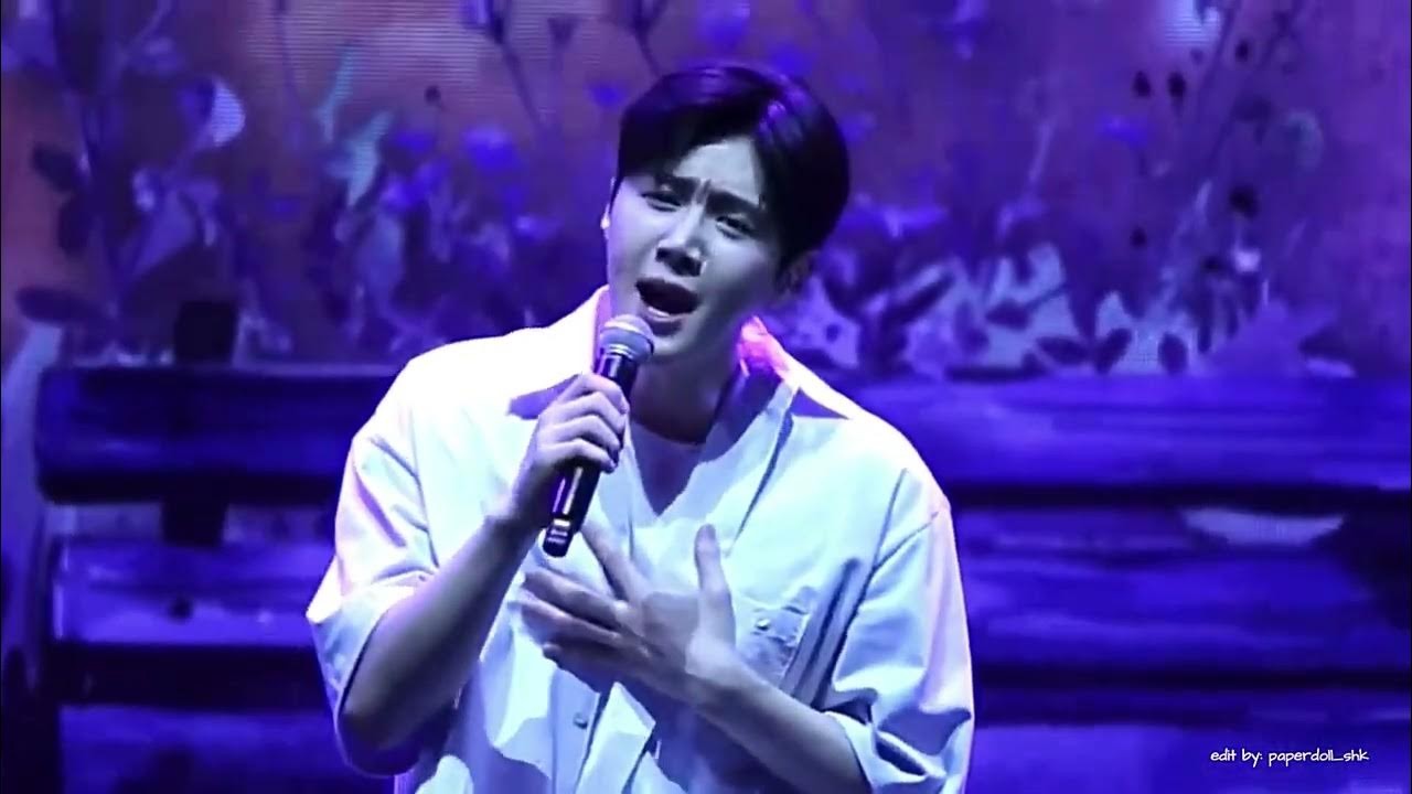 A moment captured by a fan of Kim Seonho