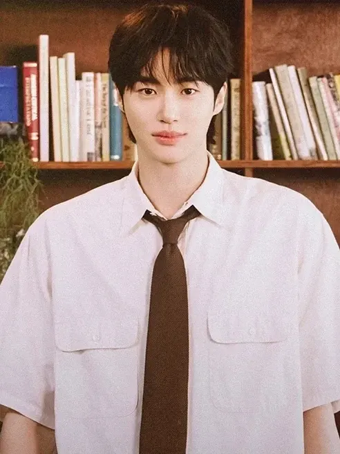 Latest photo of Byeon Wooseok