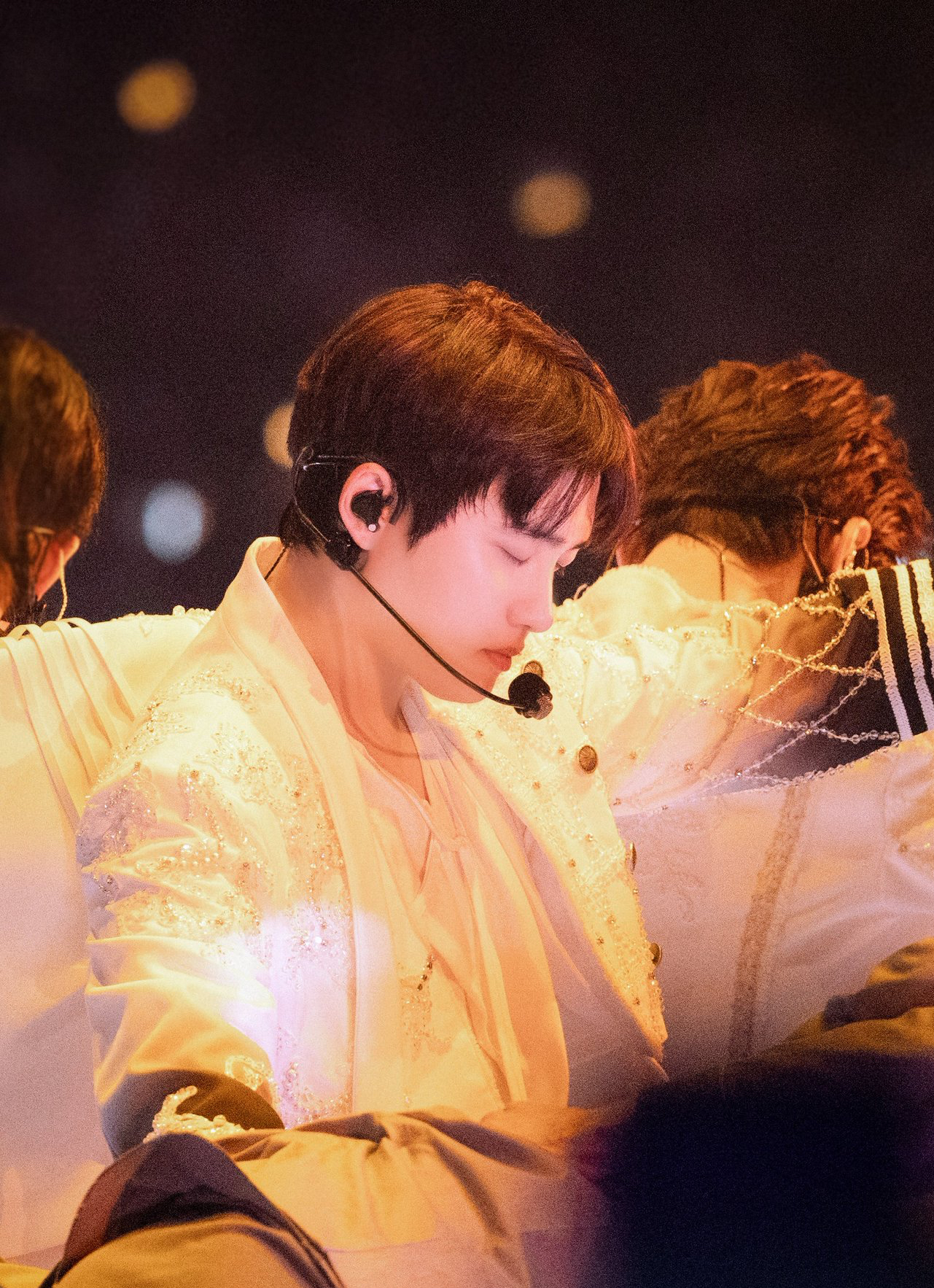 粉絲拍下的都暻秀 (D.O.)瞬間