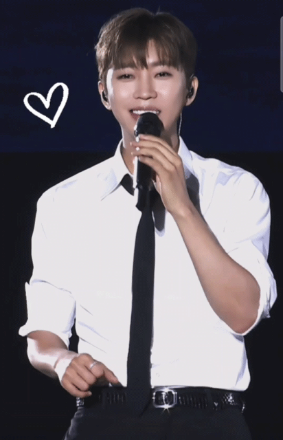 A moment captured by a fan of Lim Youngwoong