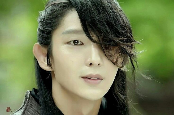 이준기의 최신 사진