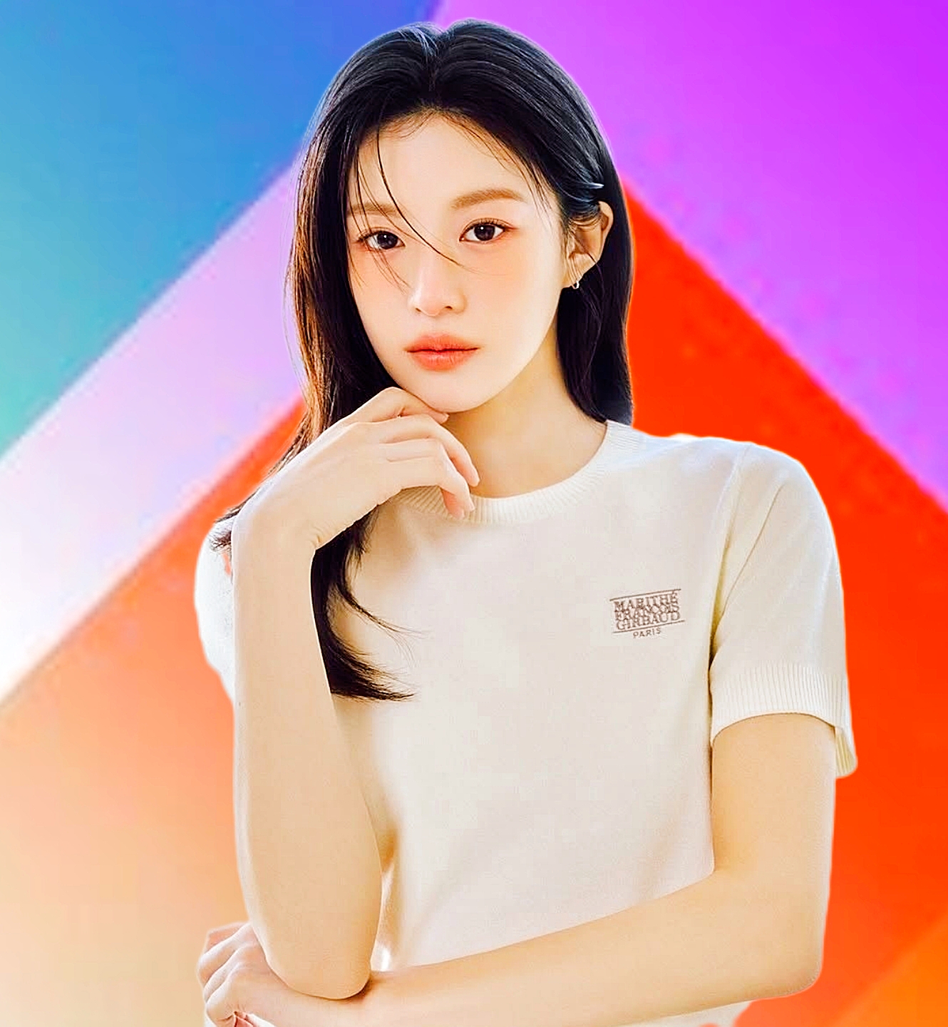 Recent activity shot of Go Younjung