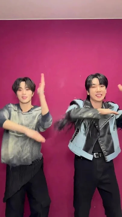 Today's popular wallpaper in Choi Sooho community