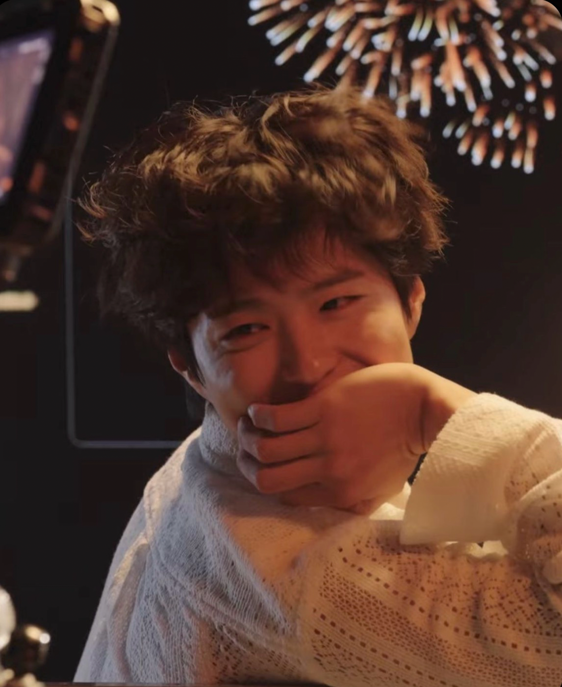 Recent activity shot of Park Bogum