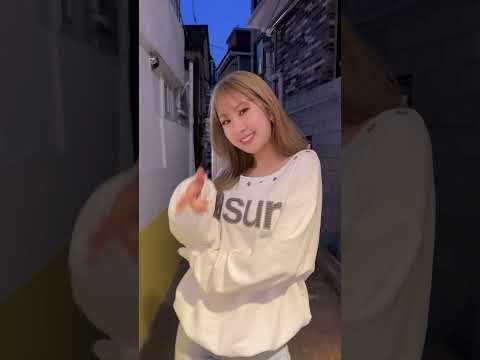 Momen yang diabadikan oleh penggemar Jeon Yujin