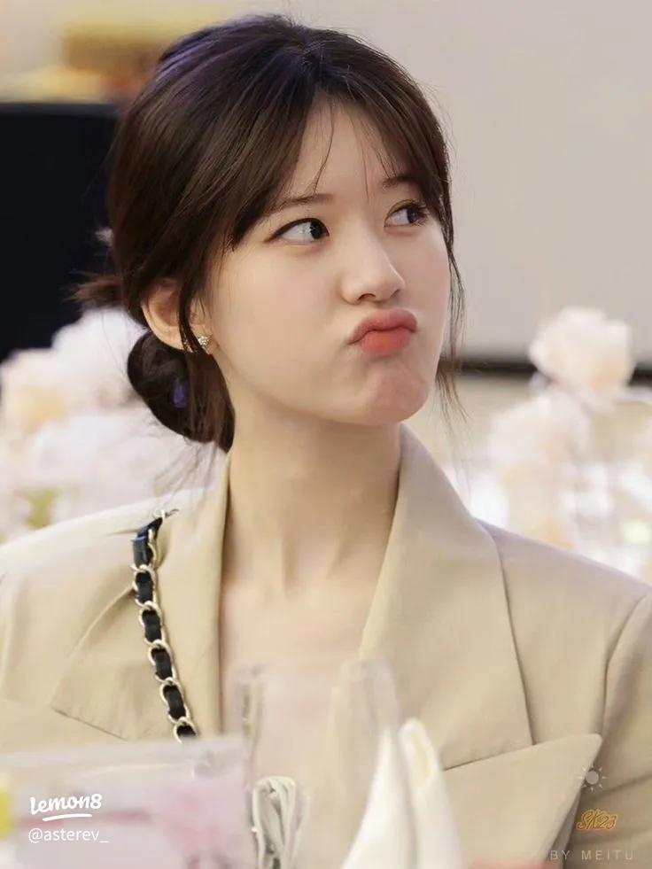 Behind-the-scenes cut of Zhao Lusi