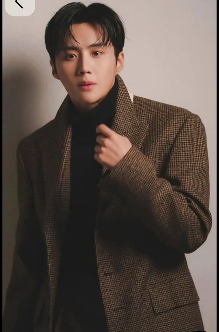 Foto kegiatan terbaru dari Kim Seonho