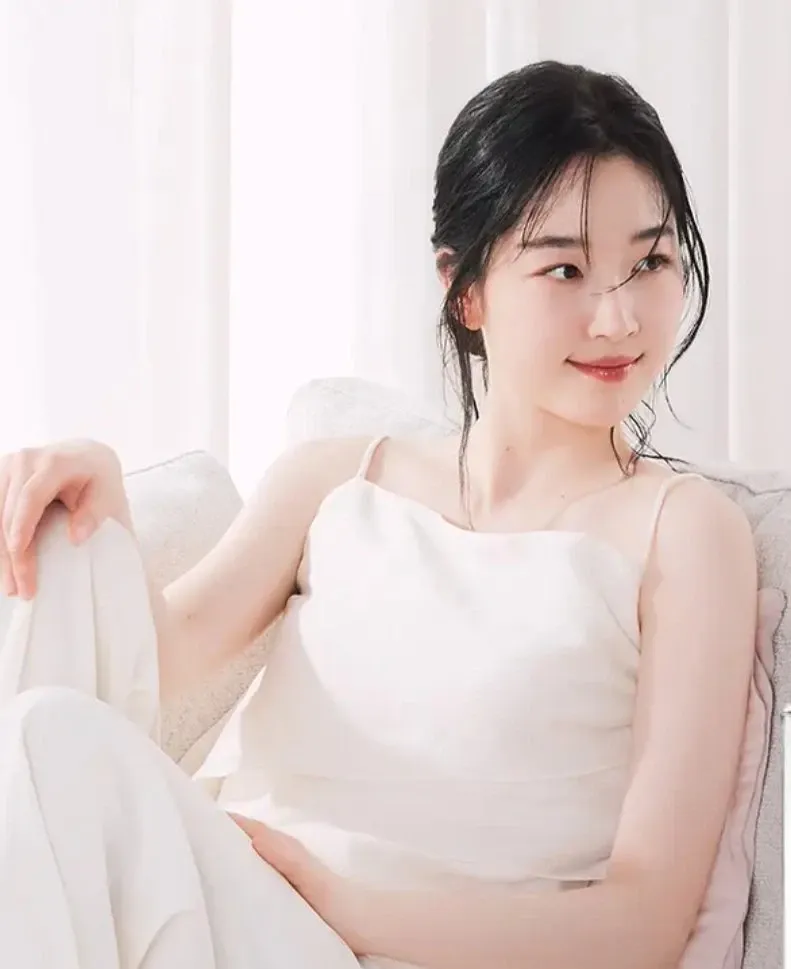 Behind-the-scenes cut of Won Jian