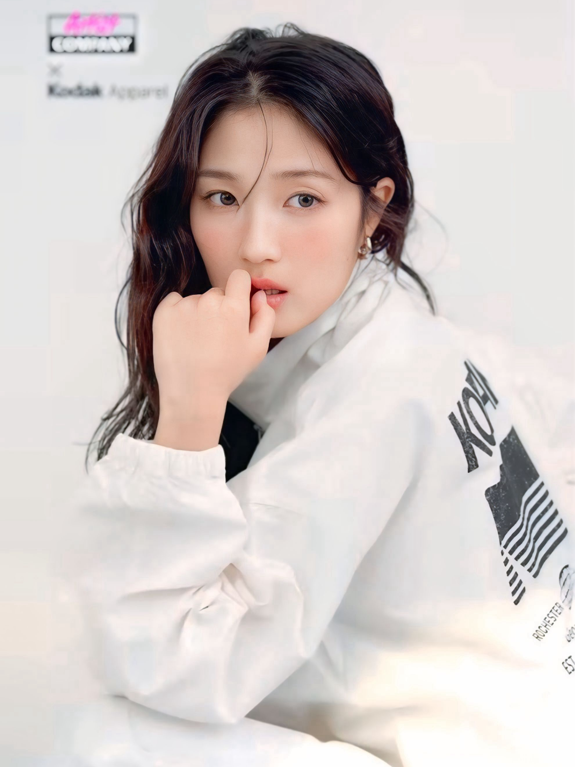 Latest photo of Kim Hyeyoon