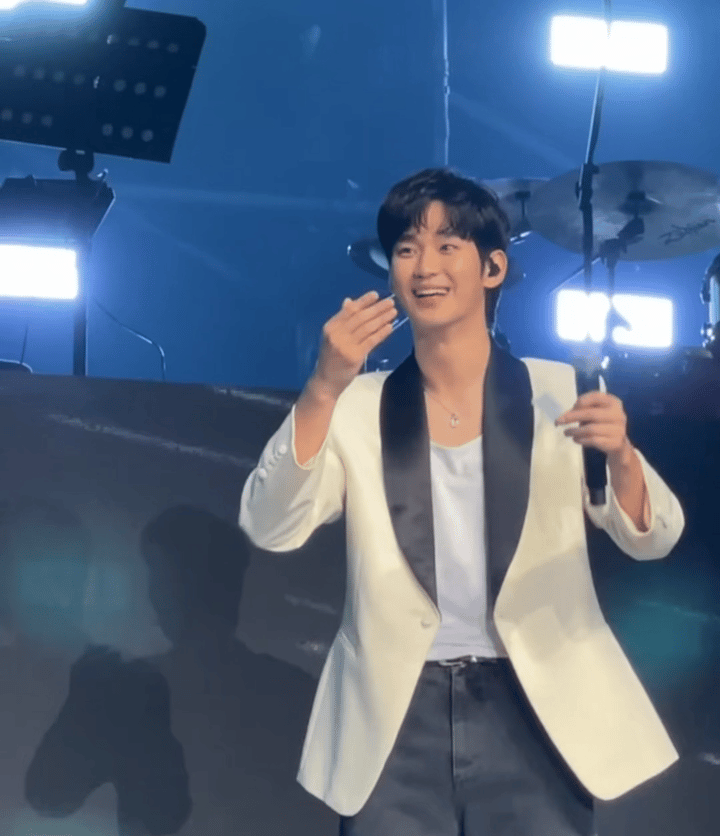 Latest photo of Kim Soohyun